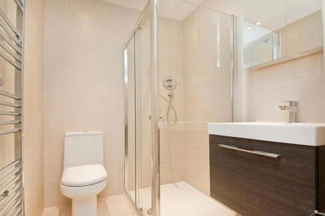  Image of 4 bedroom Terraced house to rent in Belsize Road London NW6 at Belsize Road Swiss Cottage London, NW6 4RY